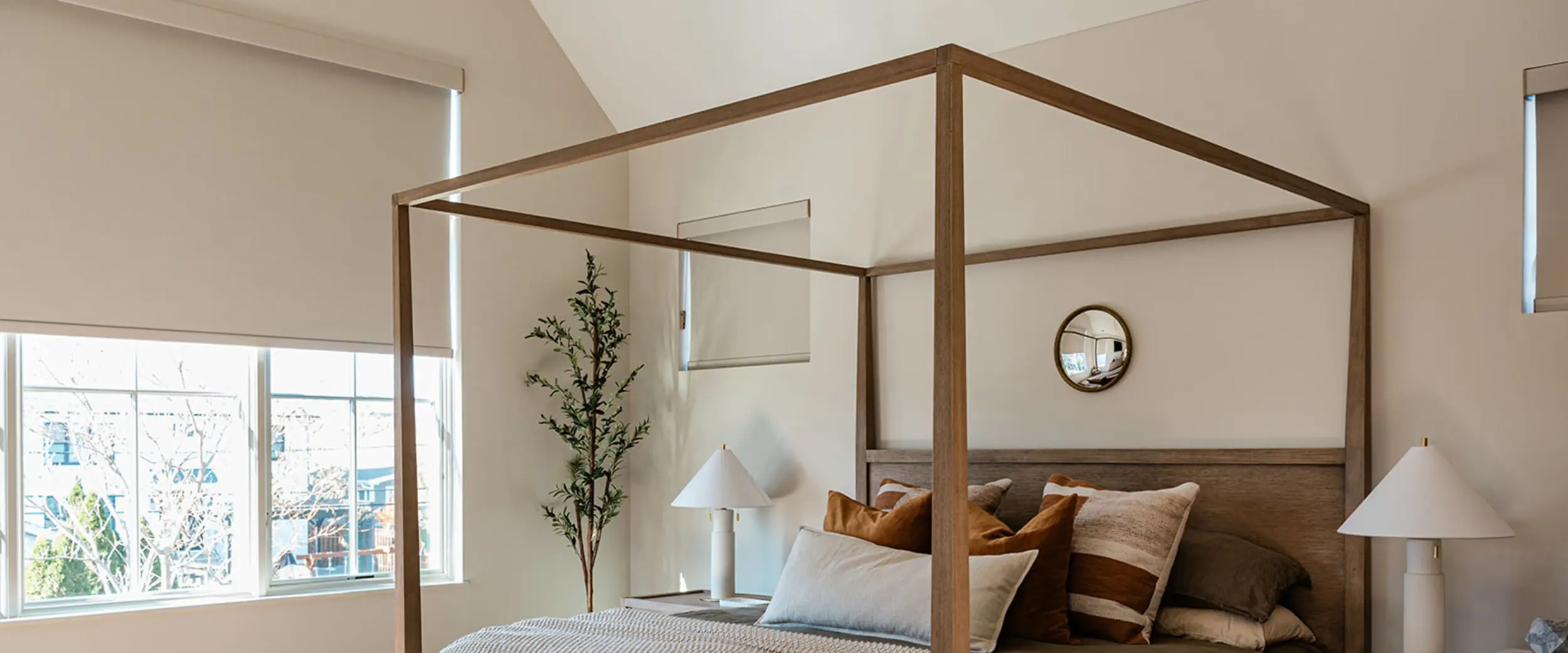 Roller Shade Large